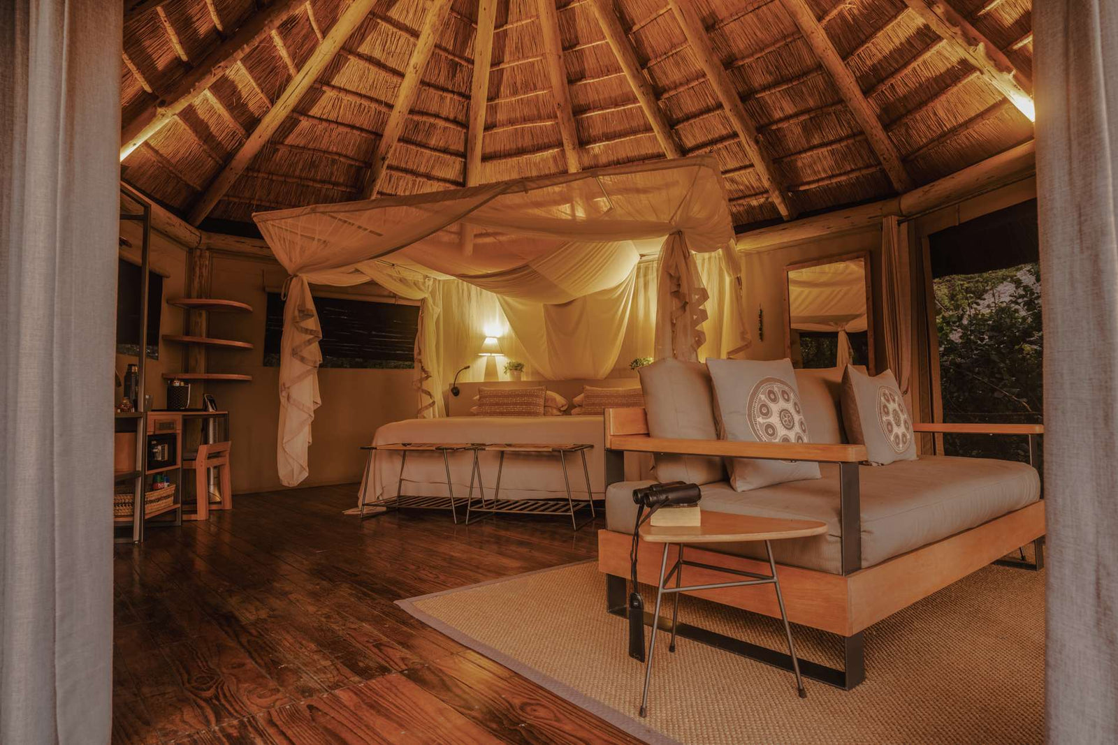 Lion Camp — Luxury Suites