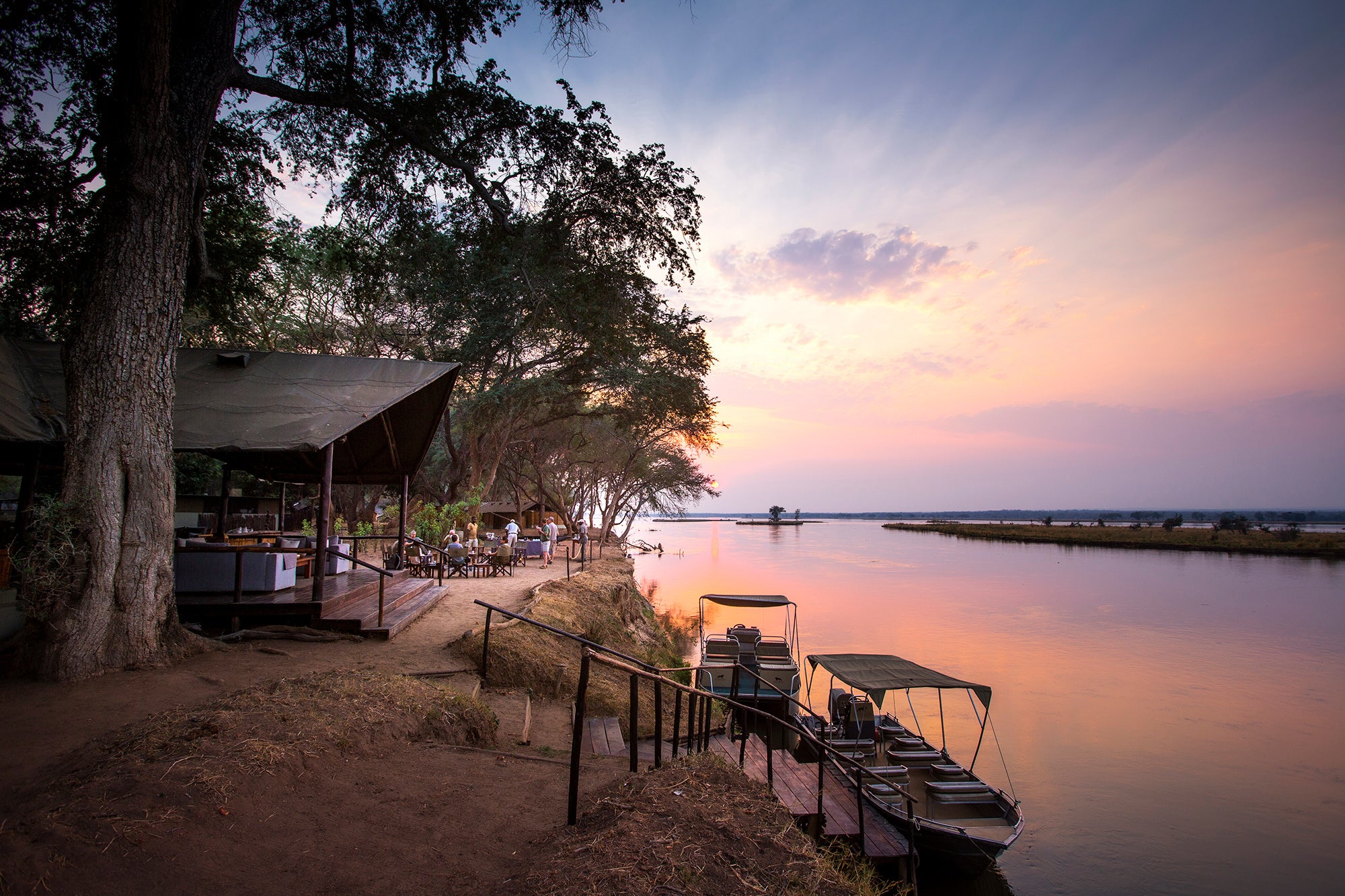 Old Mondoro sunrise - location location location