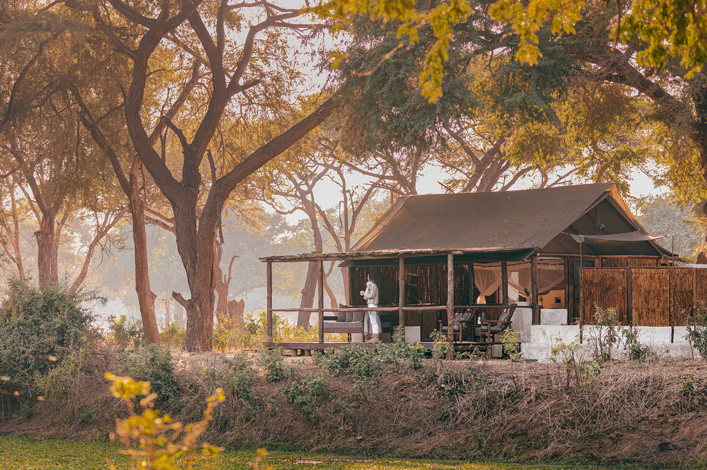 Old Mondoro - Bush Chalet
