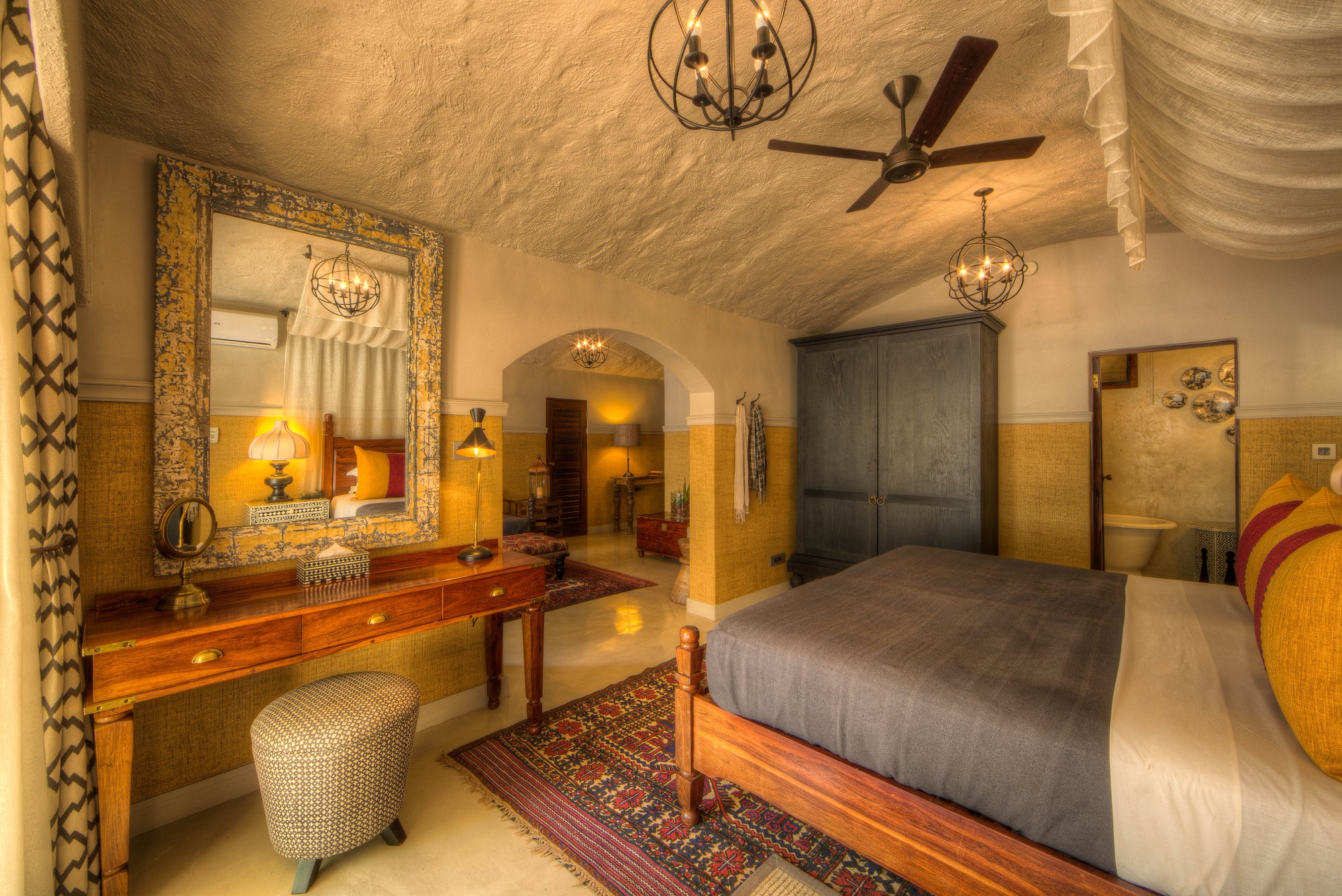 Triple Room
