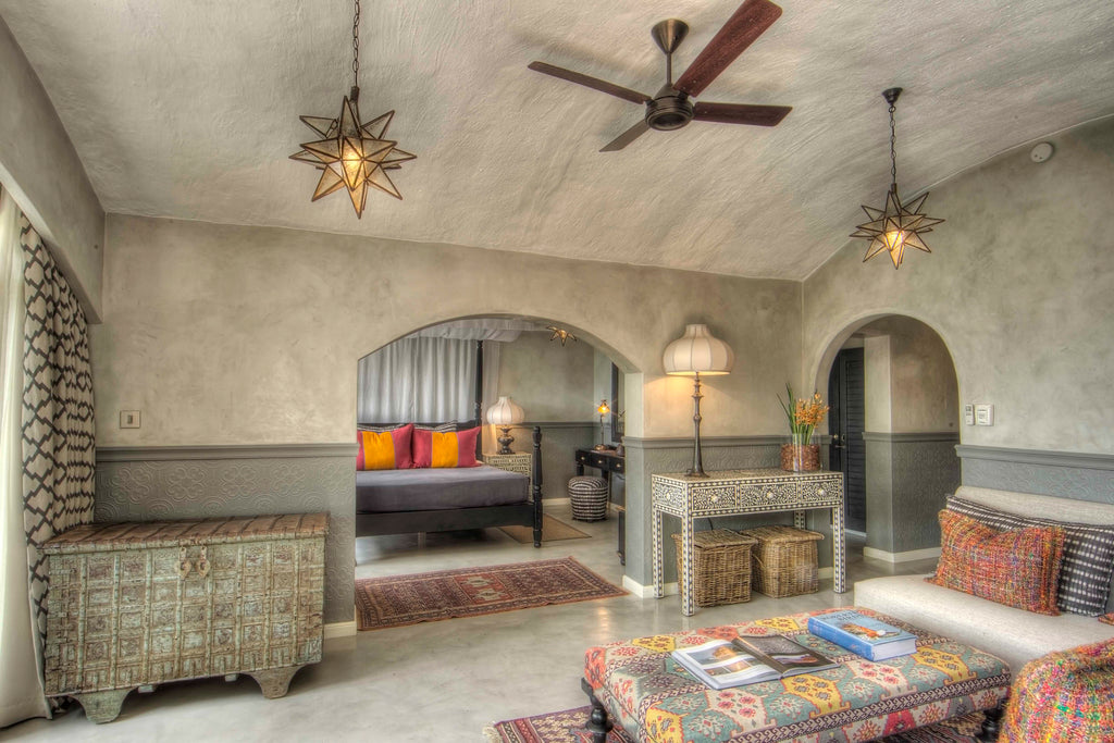 Honeymoon Suite 