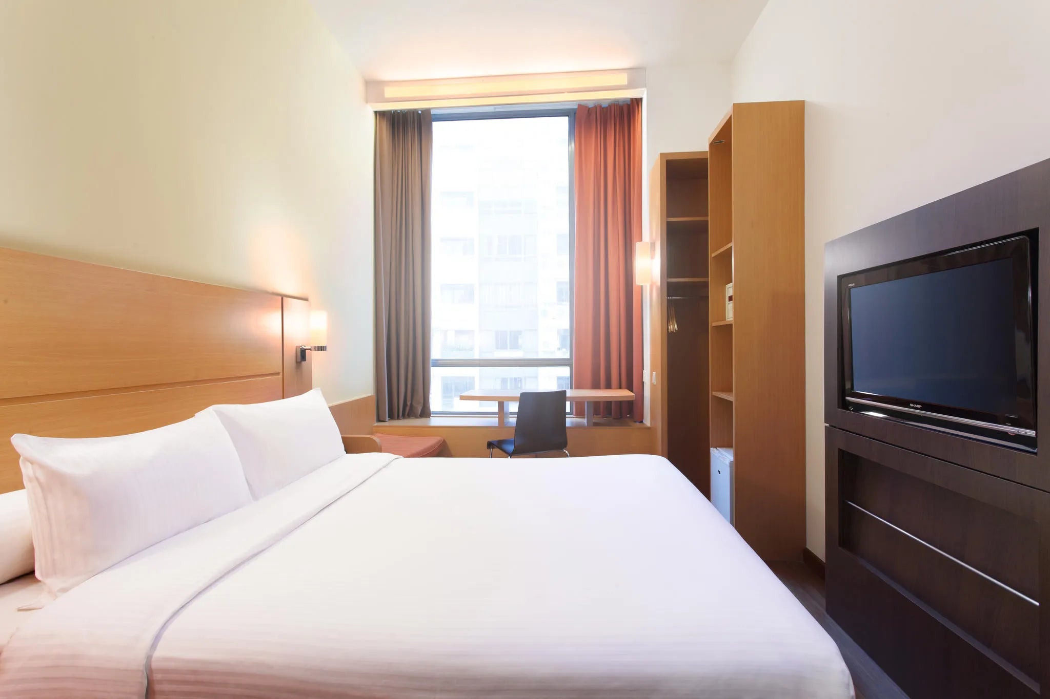 Documents for Ibis Singapore Novena Hotel