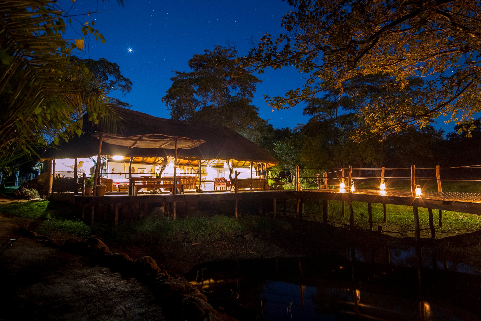 Lodge main area under the stars