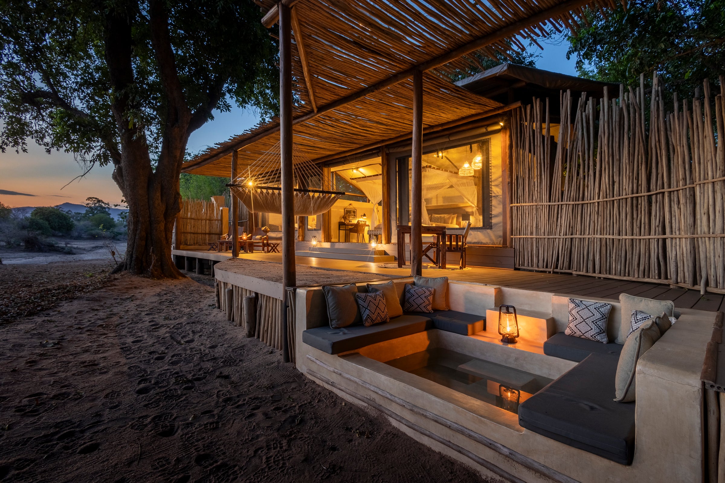 Chiawa Safaris - Chiawa Camp