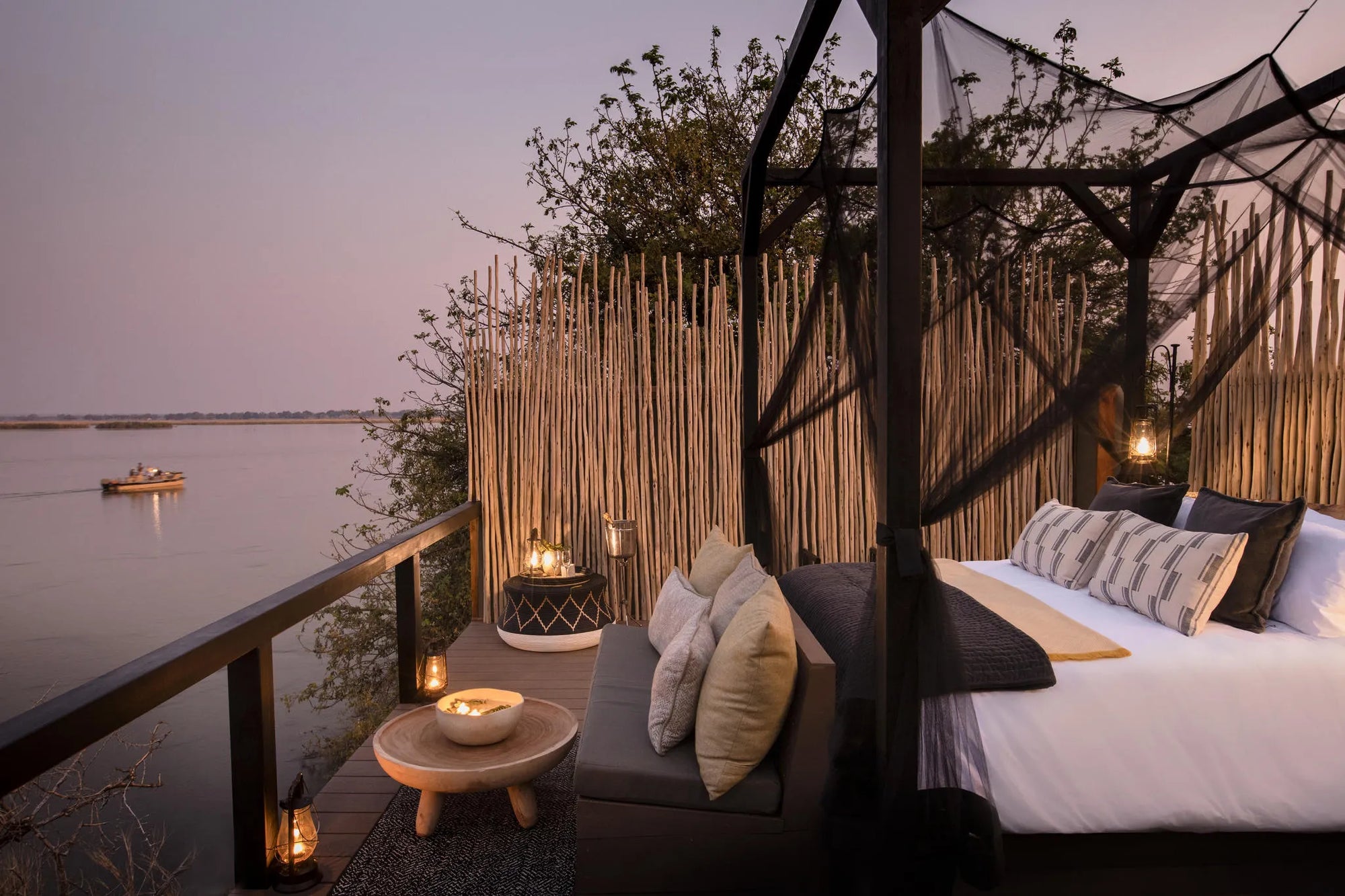 Chiawa Camp - Star Bed Tower at Chiawa Safaris - Chiawa Camp, Lower Zambezi, Zambia.