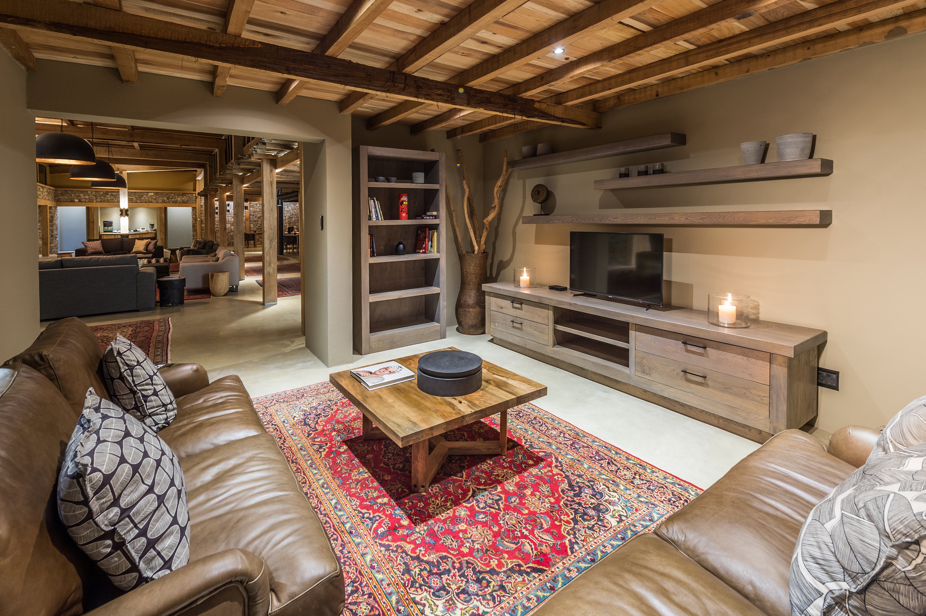 Ukhozi Lodge