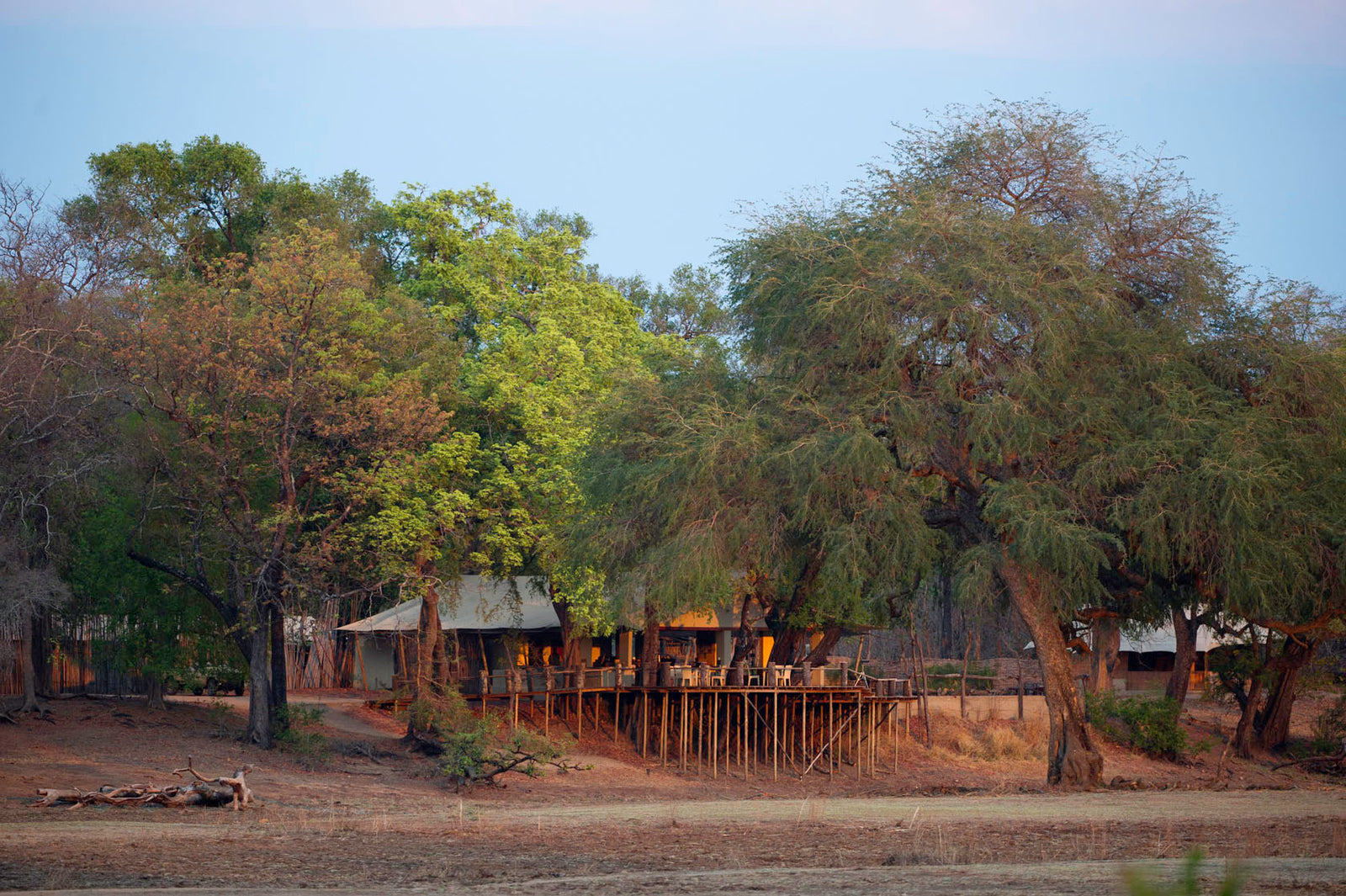 Kalamu Lagoon Camp