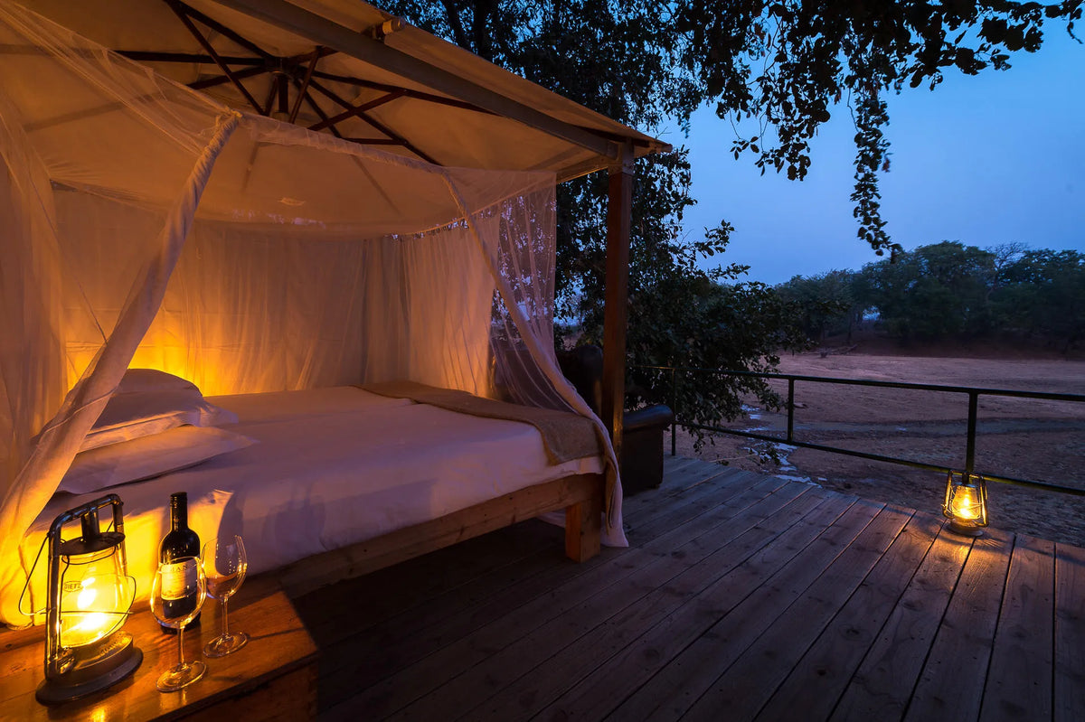 Wilderness Ruckomechi – Star Bed At Parachute Pan *