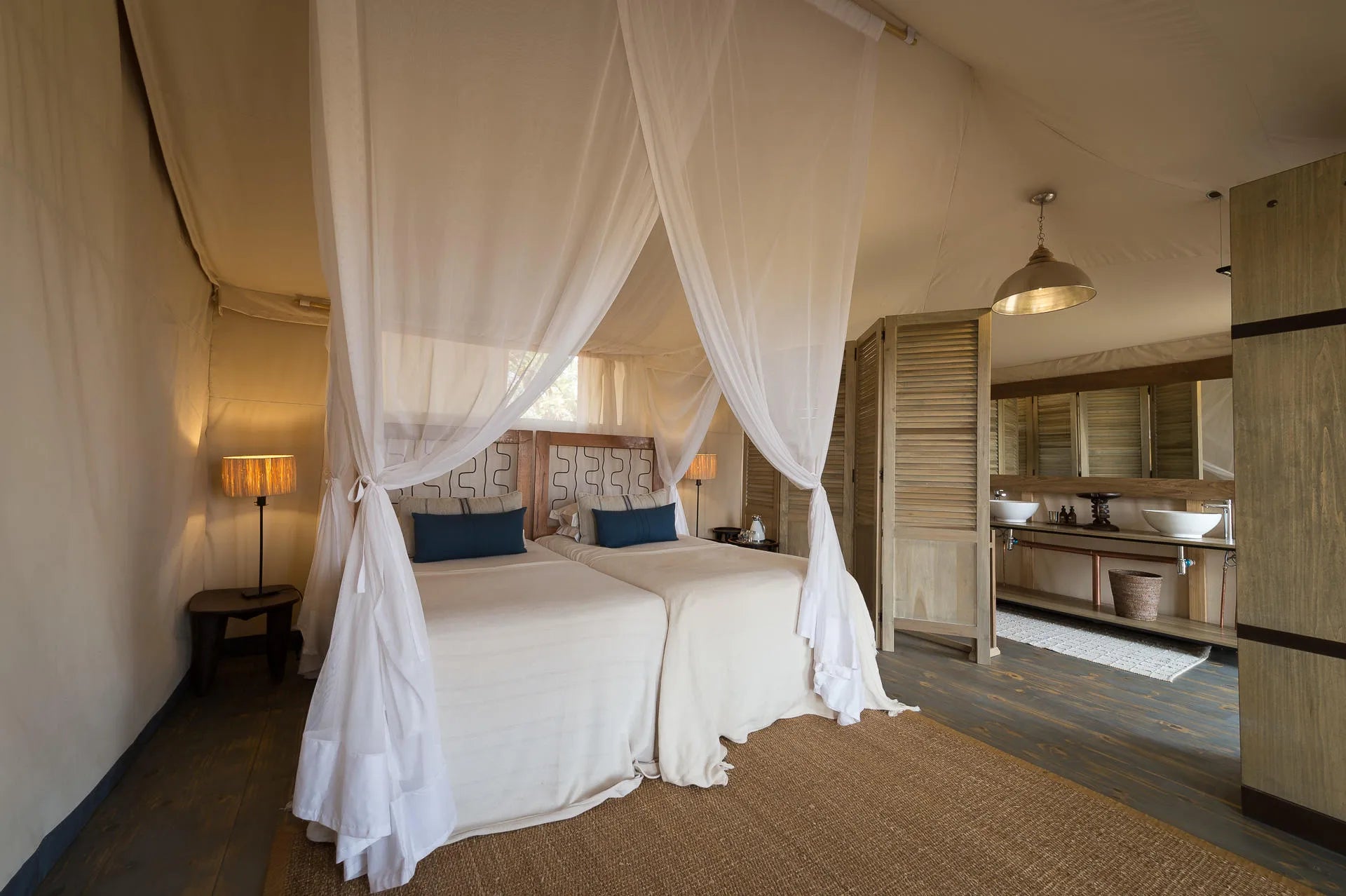 Room gallery image 1.