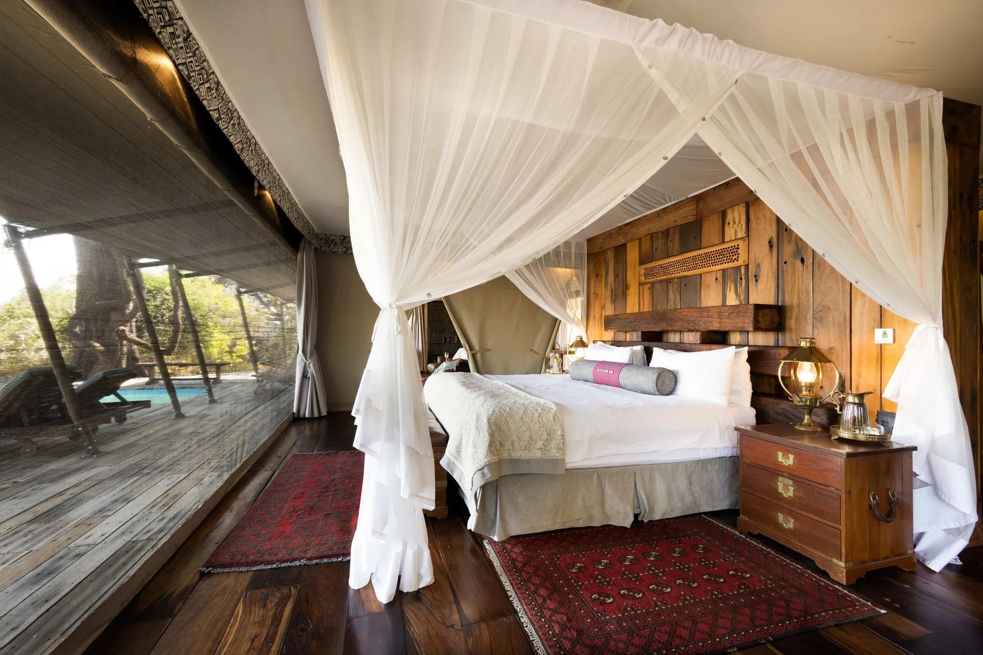 Room gallery image 3.