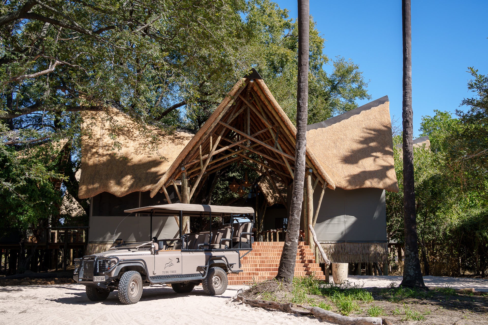 Tubu Tree Camp Entrance