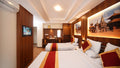 Hotel Friends Home