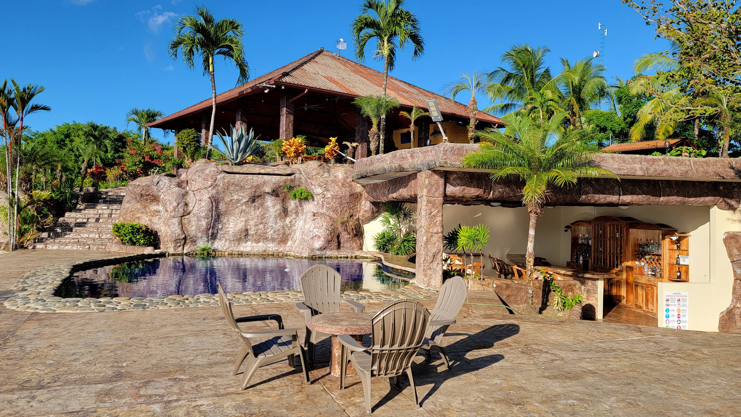 Paradise Fishing Lodge