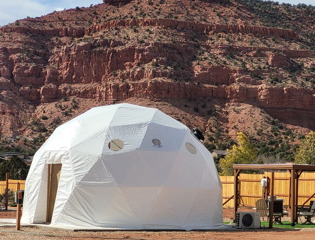 White Camel Glamping