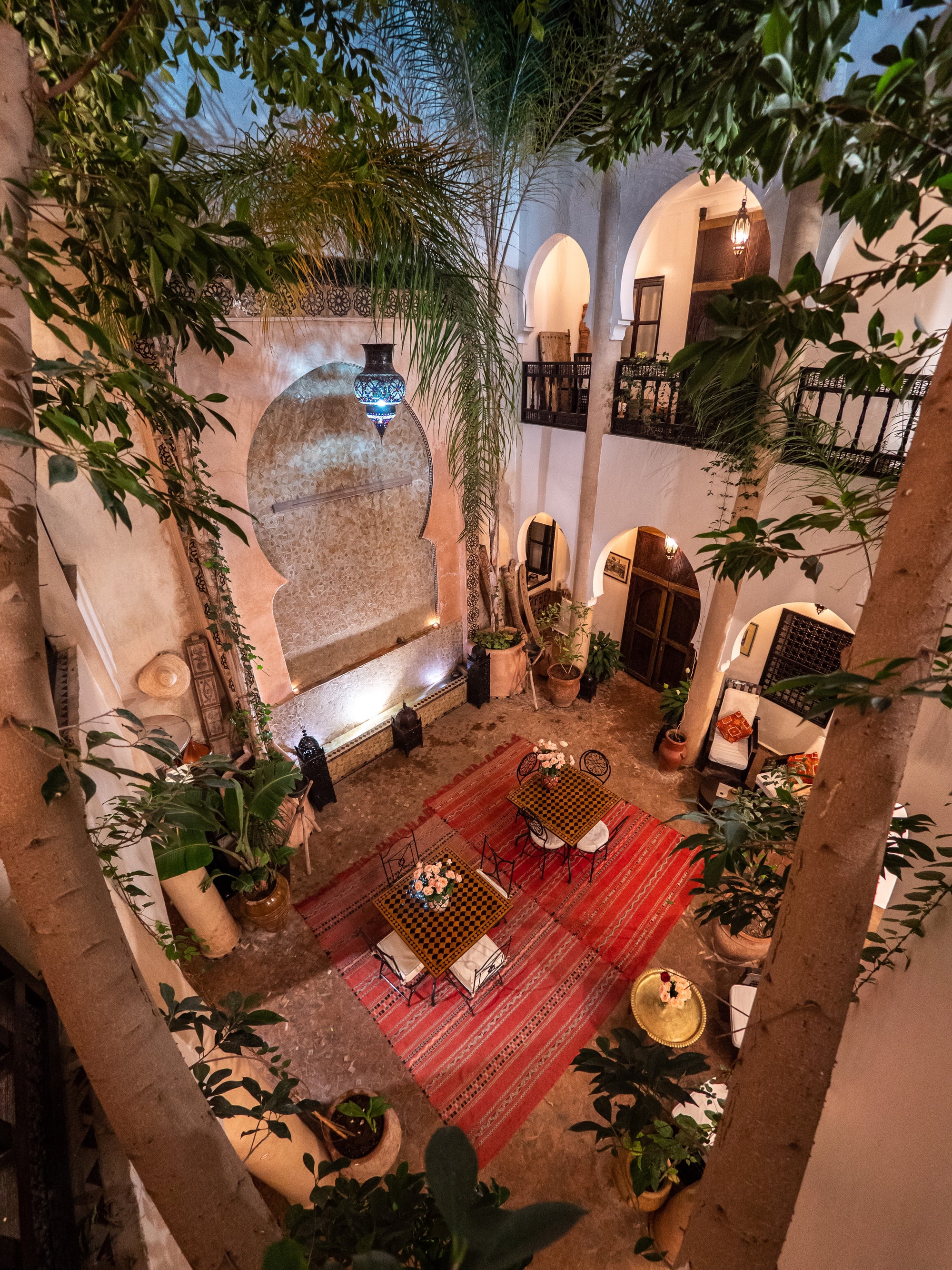 Riad Mur Akush