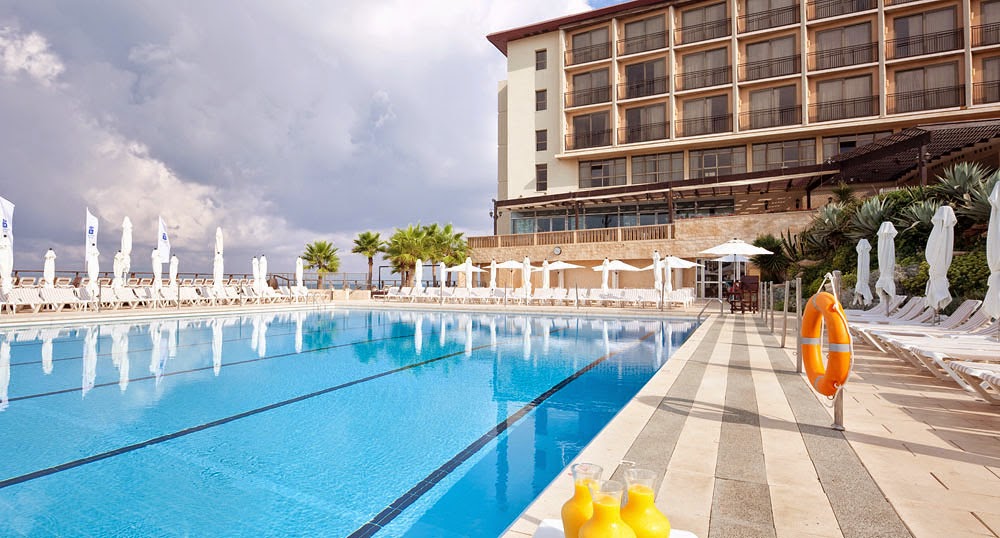 Dan Accadia Hotel