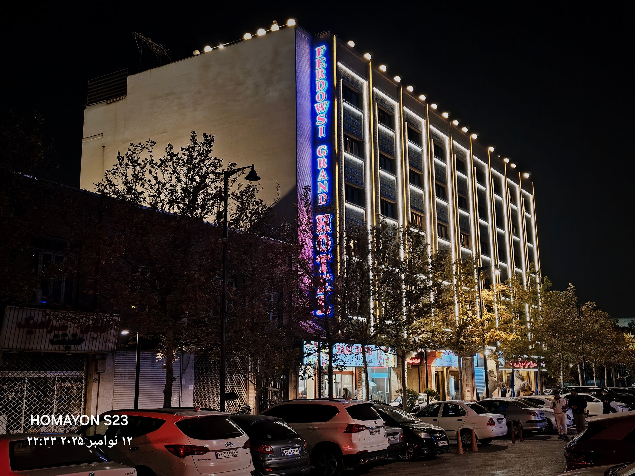 Ferdowsi Grand Hotel