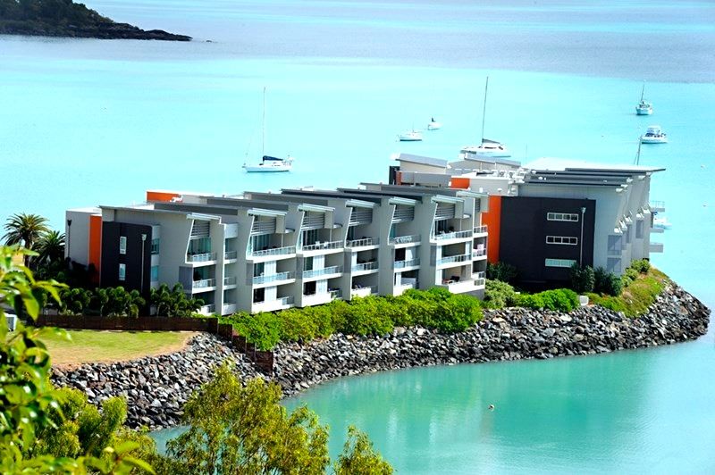 Peninsula Airlie Beach