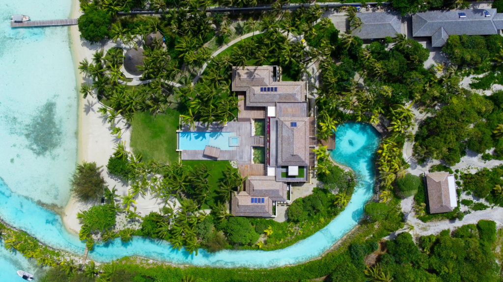 Noam Bora Bora