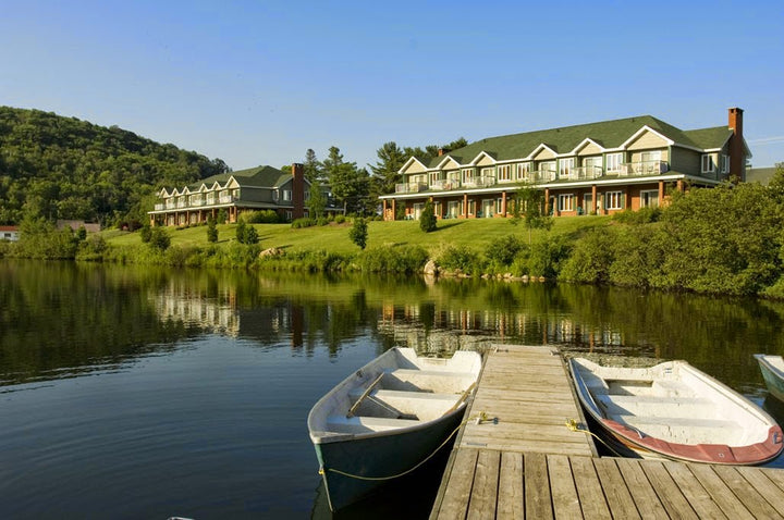Auberge du Lac‑à‑l’Eau‑Claire