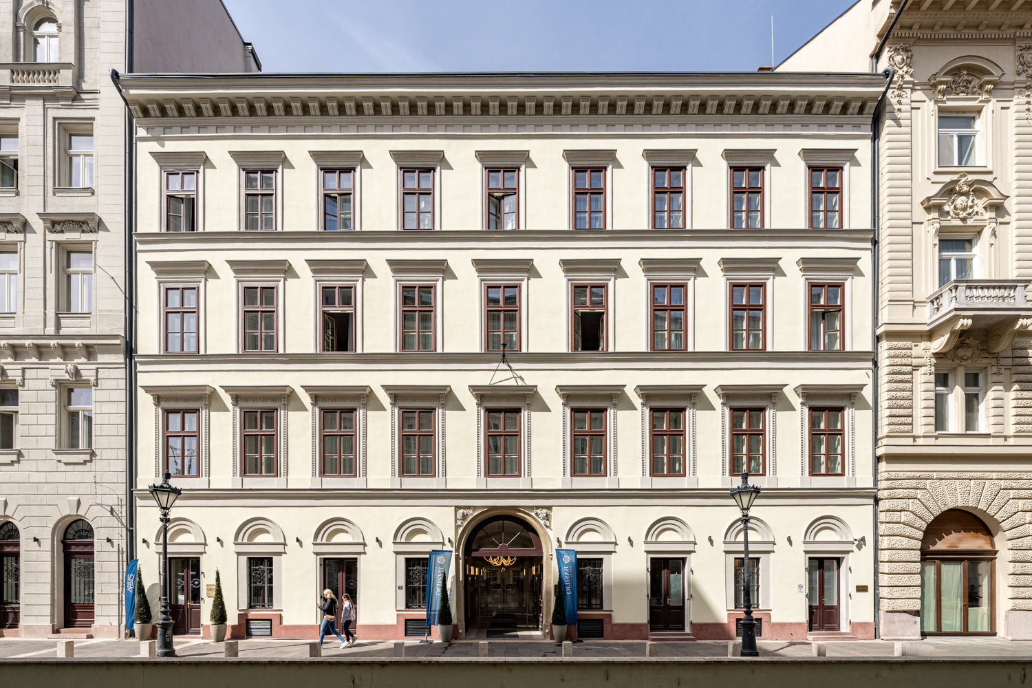 BasiliQ Hotel