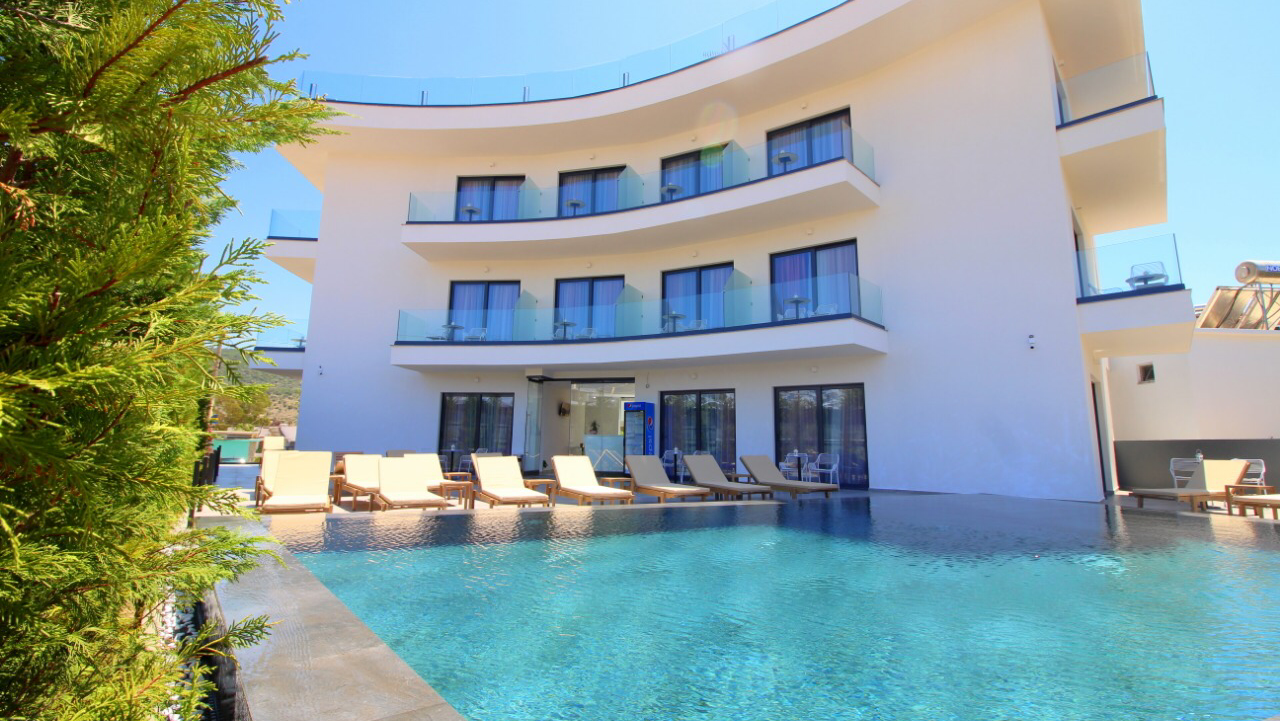 Blue Eye Hotel