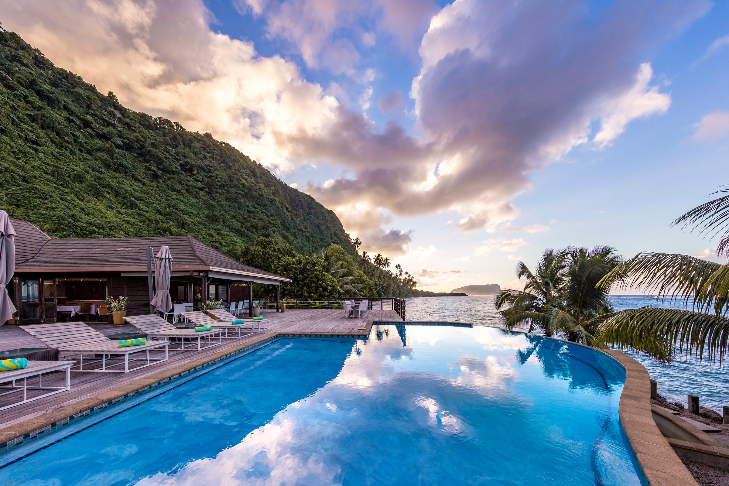 Aga Reef Resort & Spa