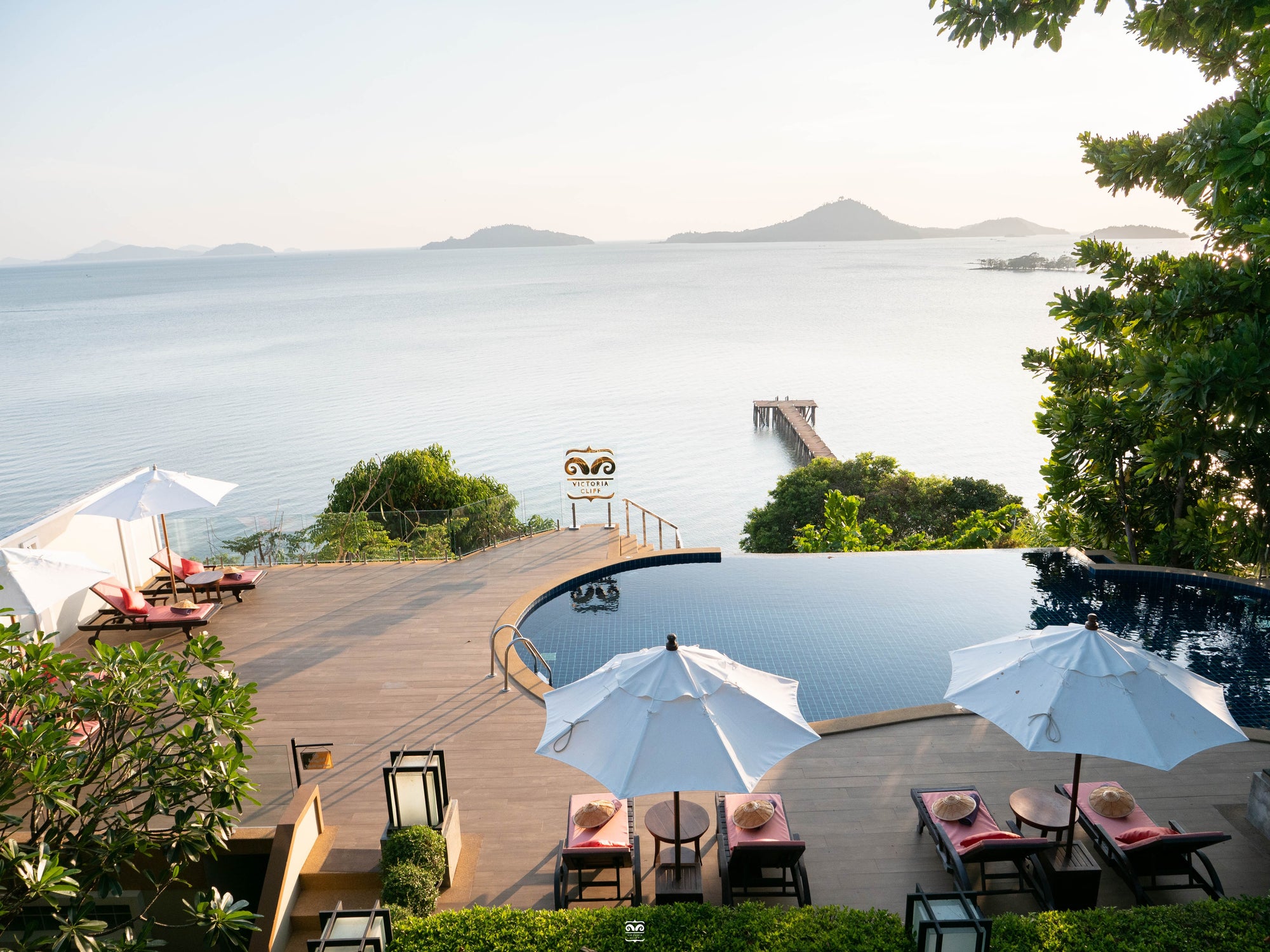Victoria Cliff Hotel & Resort