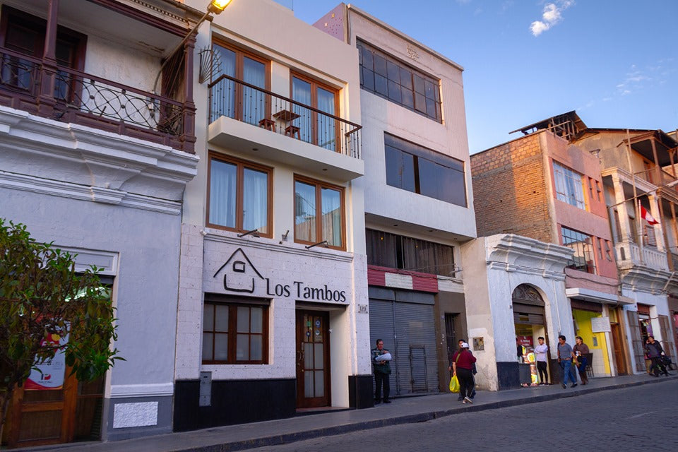 Los Tambos Boutique
