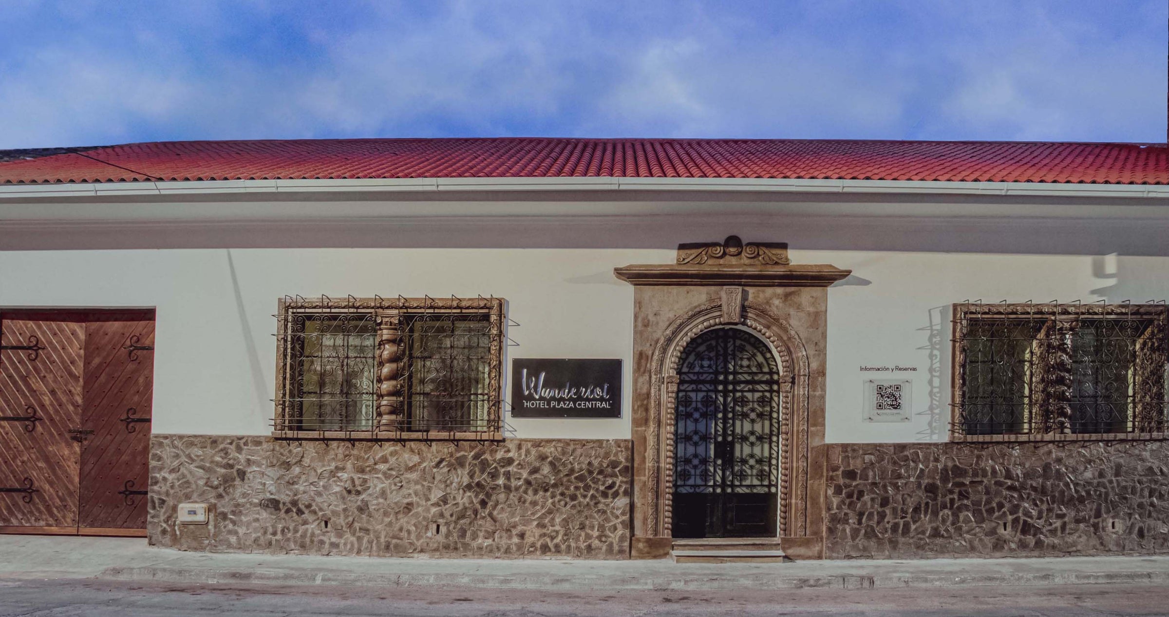 Wanderlot Hotel Plaza Central