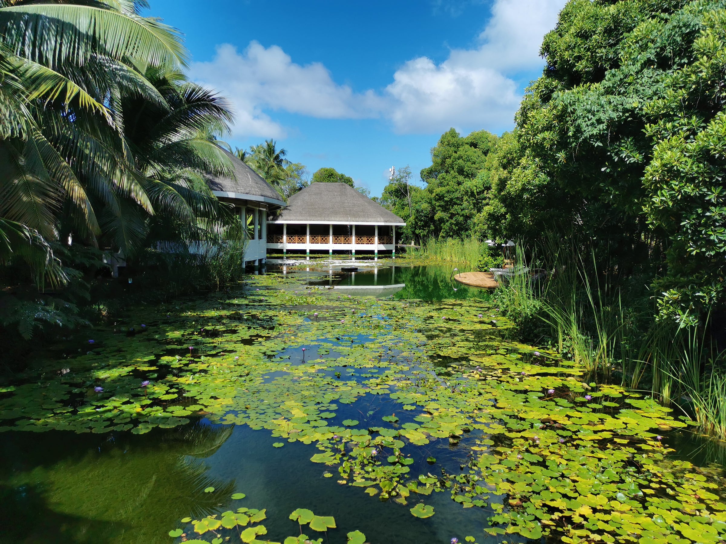 Dreamland Unique Sea & Lake Resort/Spa