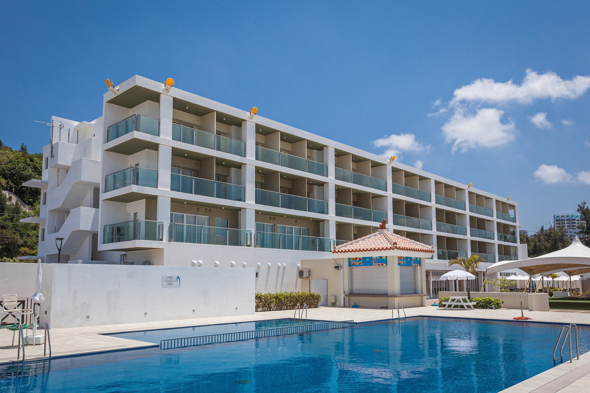 Okinawa Kariyushi LCH Resort