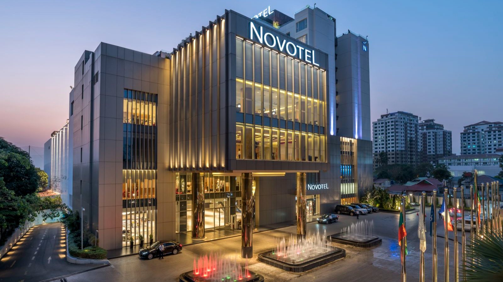Novotel Yangon Max
