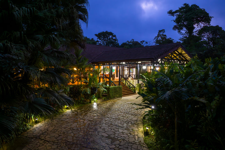 Hideaway Rio Celeste Hotel