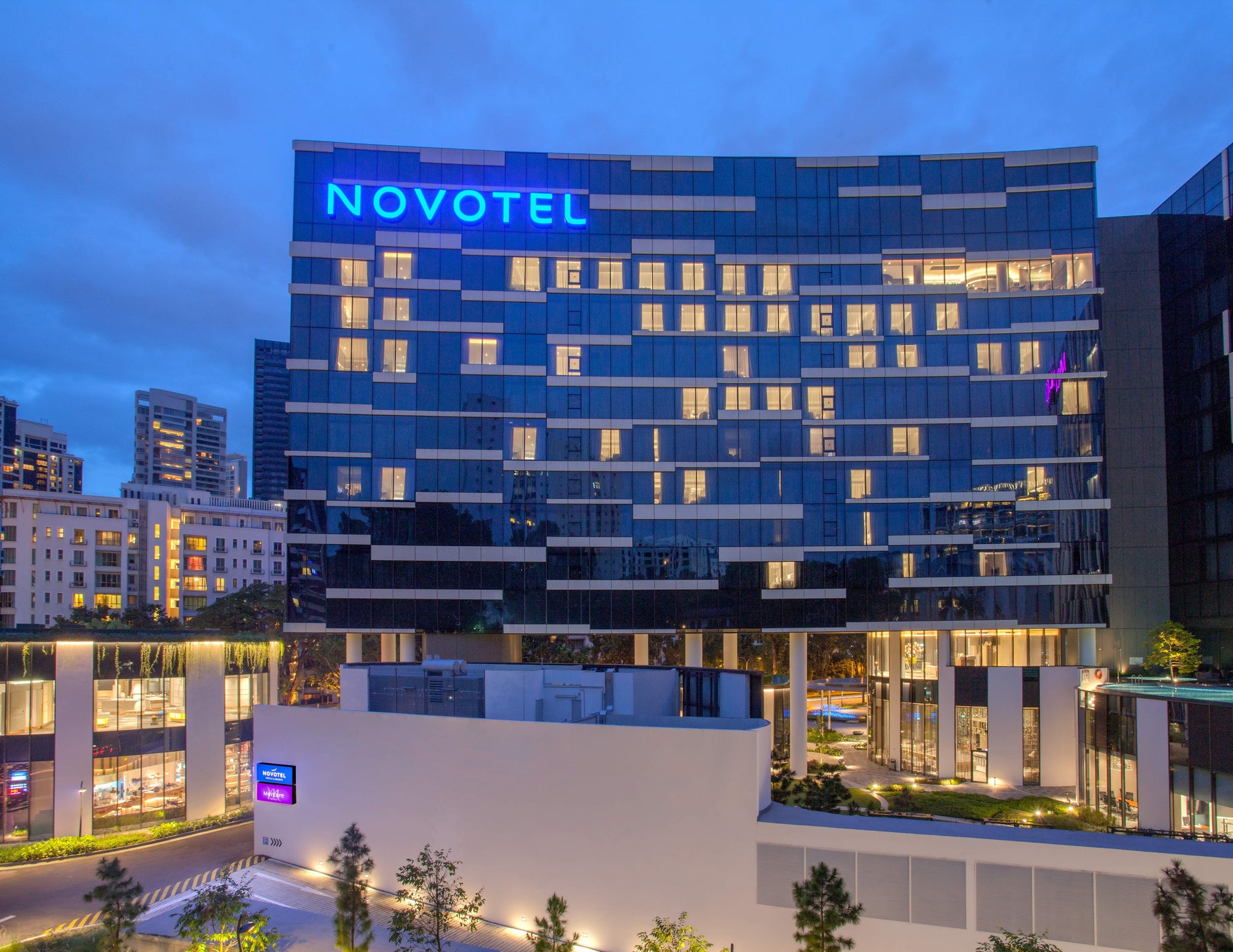 Novotel Singapore On Stevens Hotel