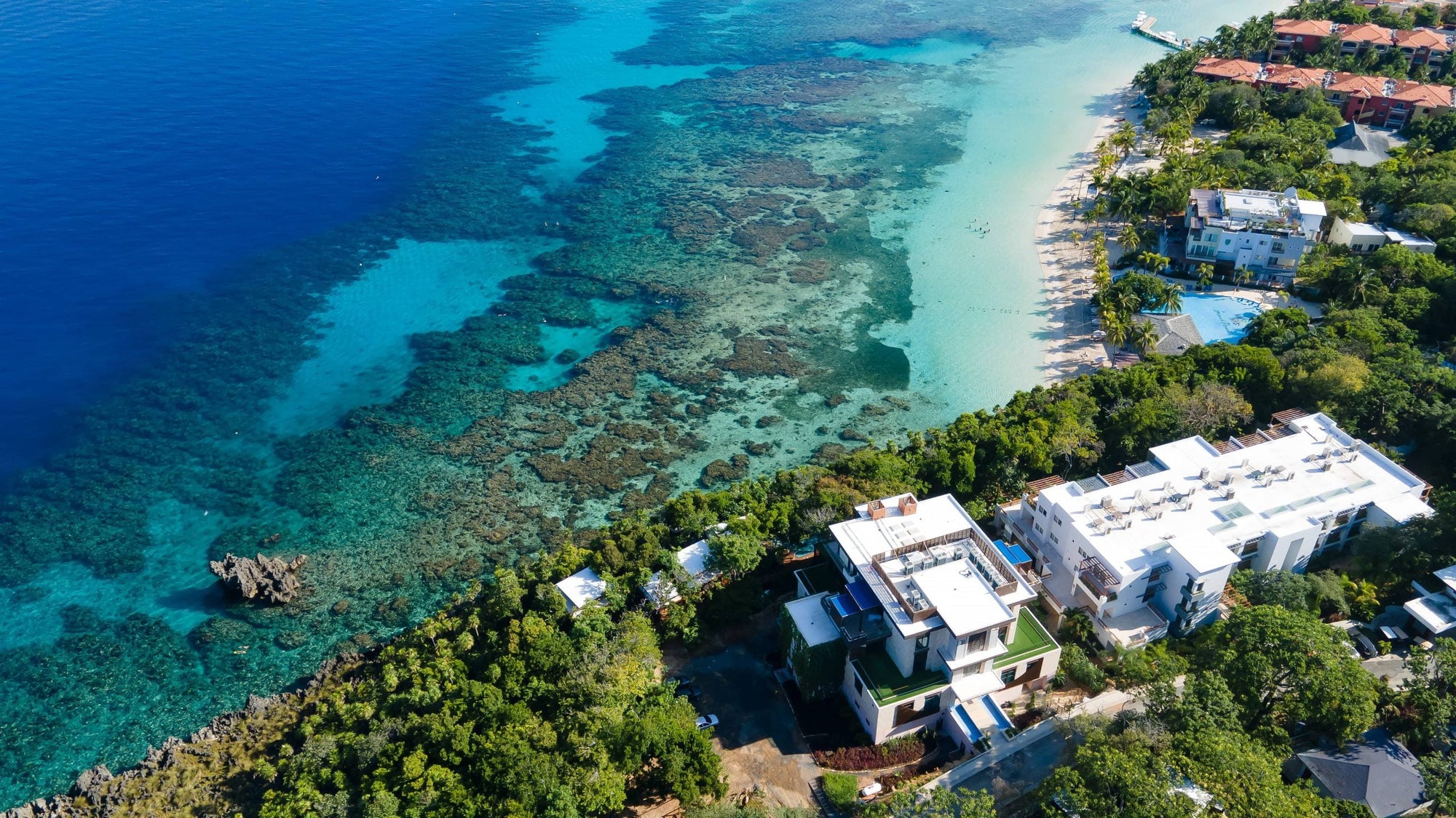 Grand Roatan Caribbean Resort