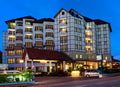 Hotel De'la Ferns