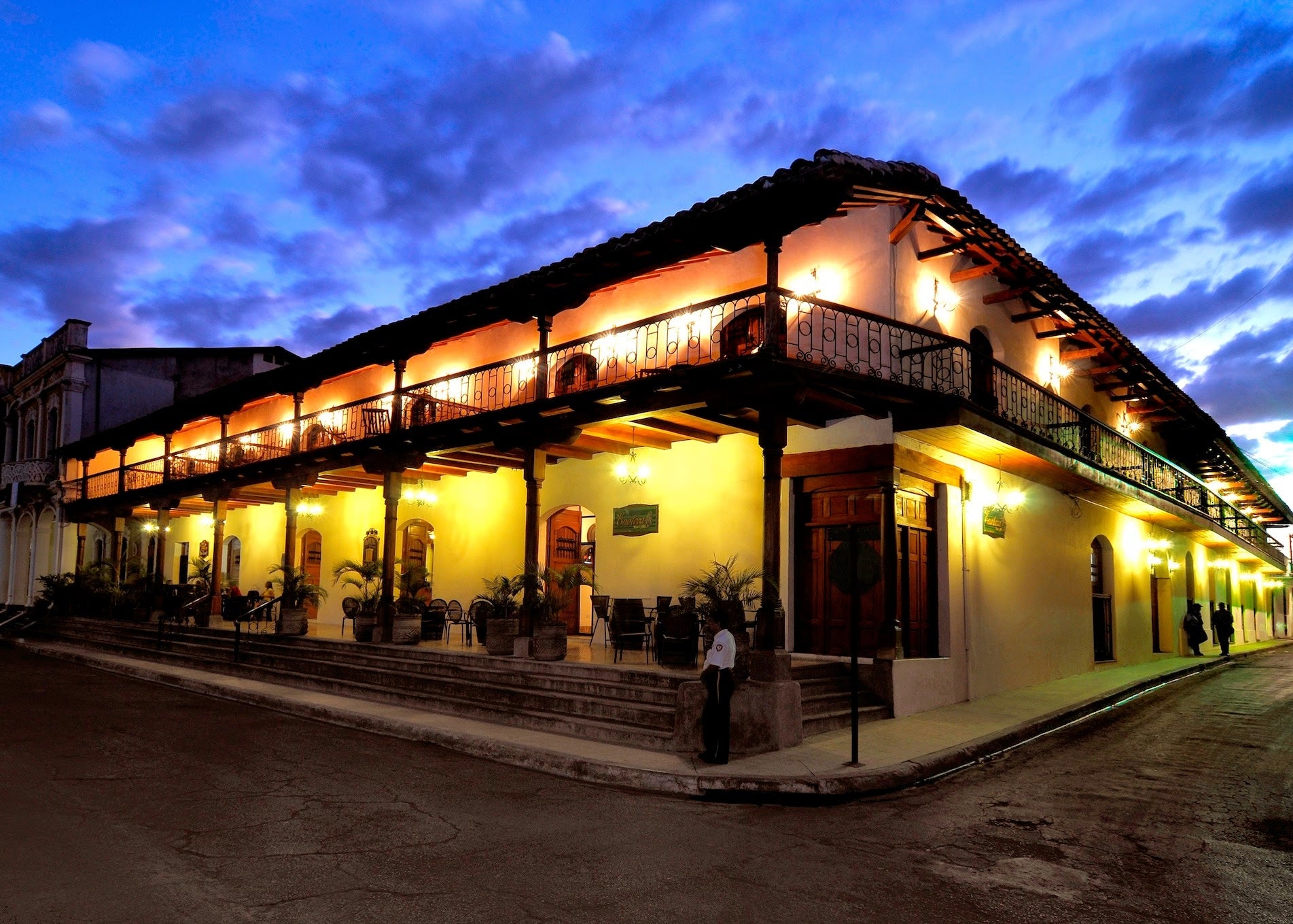 Hotel Plaza Colon