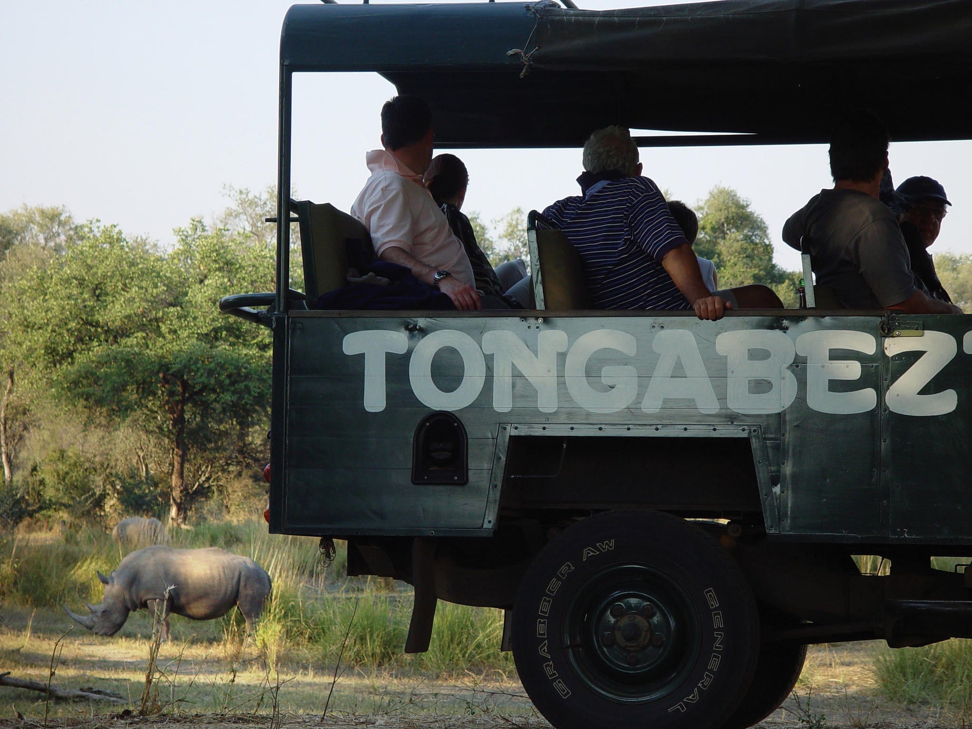 Explore the Mosi oa Tunya National Park gallery image 6