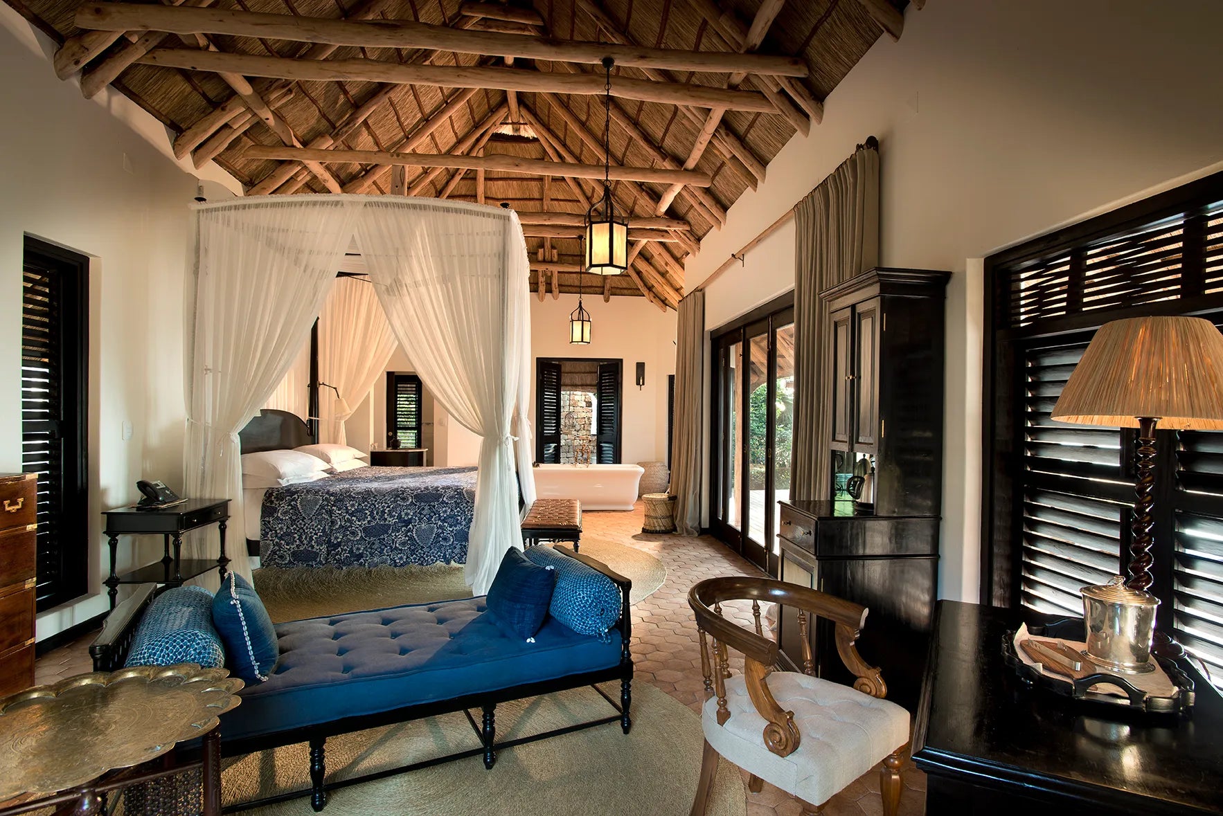 Room gallery image 1.