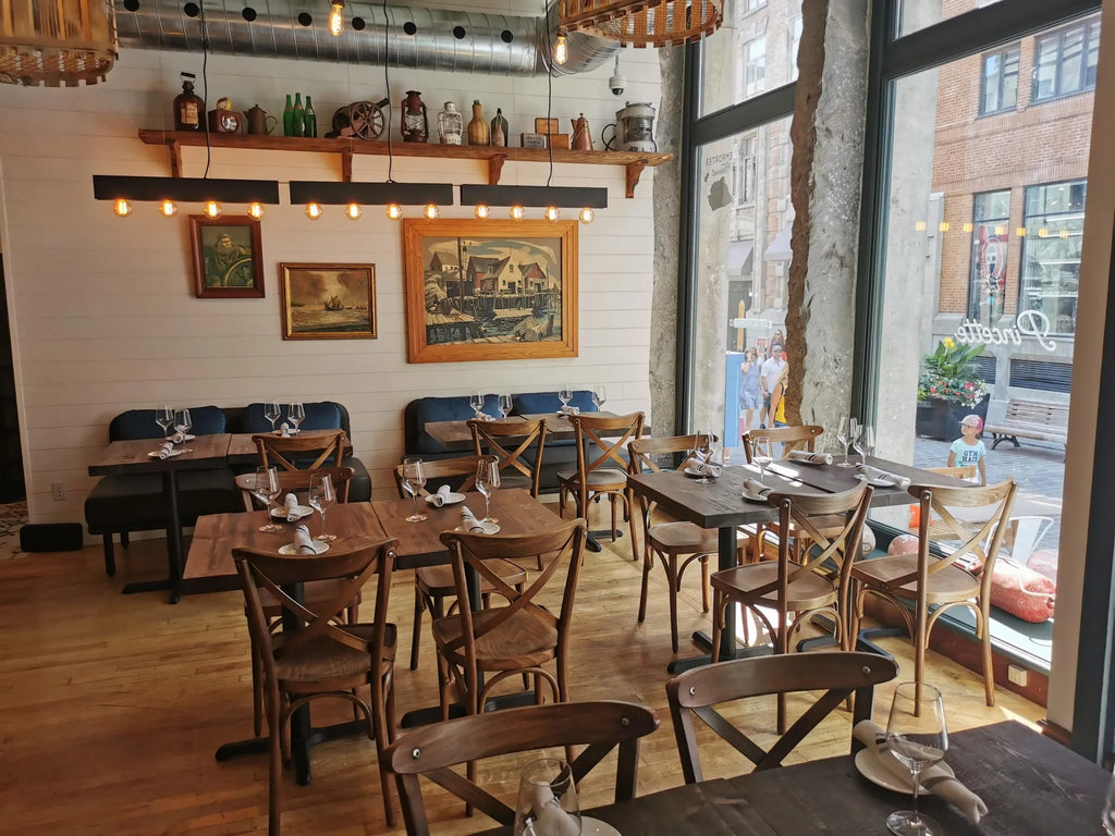 Auberge du Vieux-Port, Montreal, Canada gallery image 2.