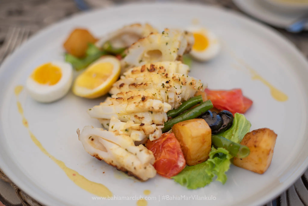Calamari salad at Bahia Mar Boutique Hotel, Vilankulos, Mozambique.