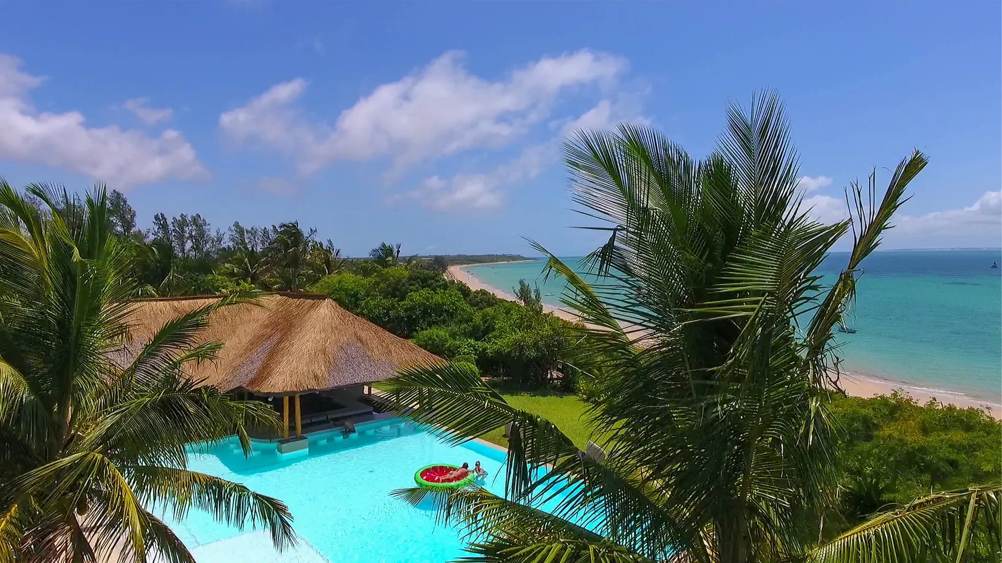 Pool overlooking the ocean at Bahia Mar at Bahia Mar Boutique Hotel, Vilankulos, Mozambique.