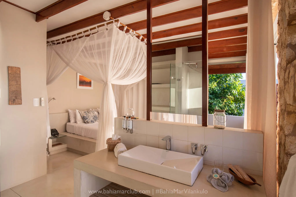 Sea View bedroom at Bahia Mar Boutique Hotel, Vilankulos, Mozambique.