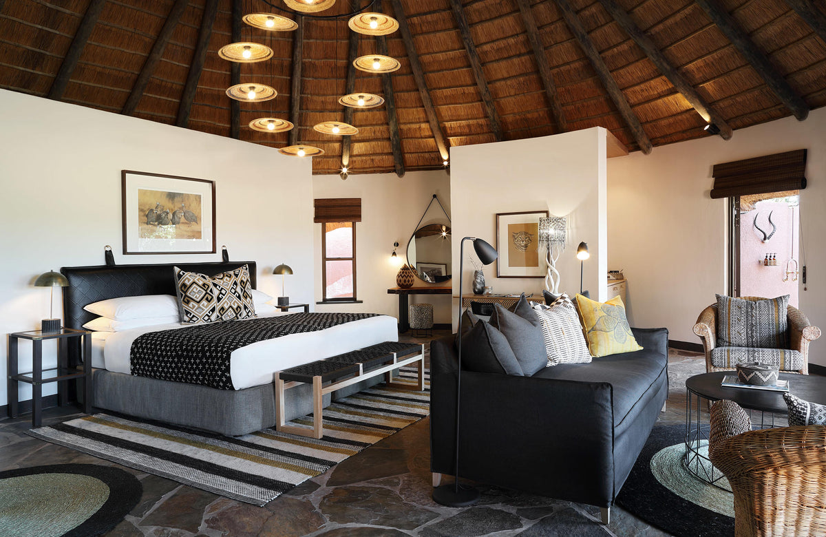 Luxury Suite(s)