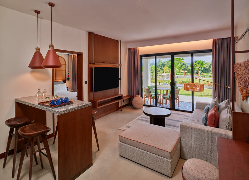 King One Bedroom Suite