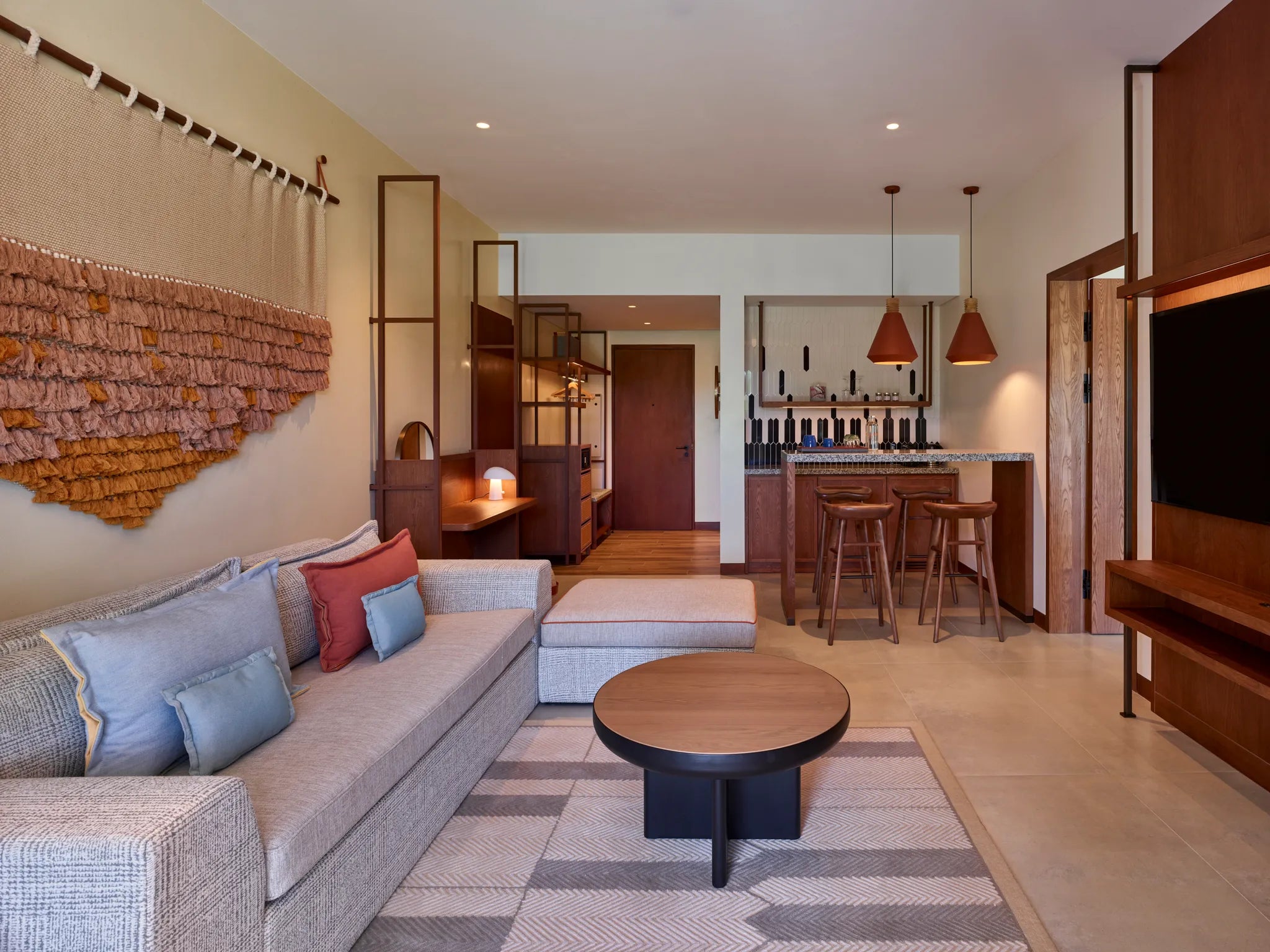 Room gallery image 1.