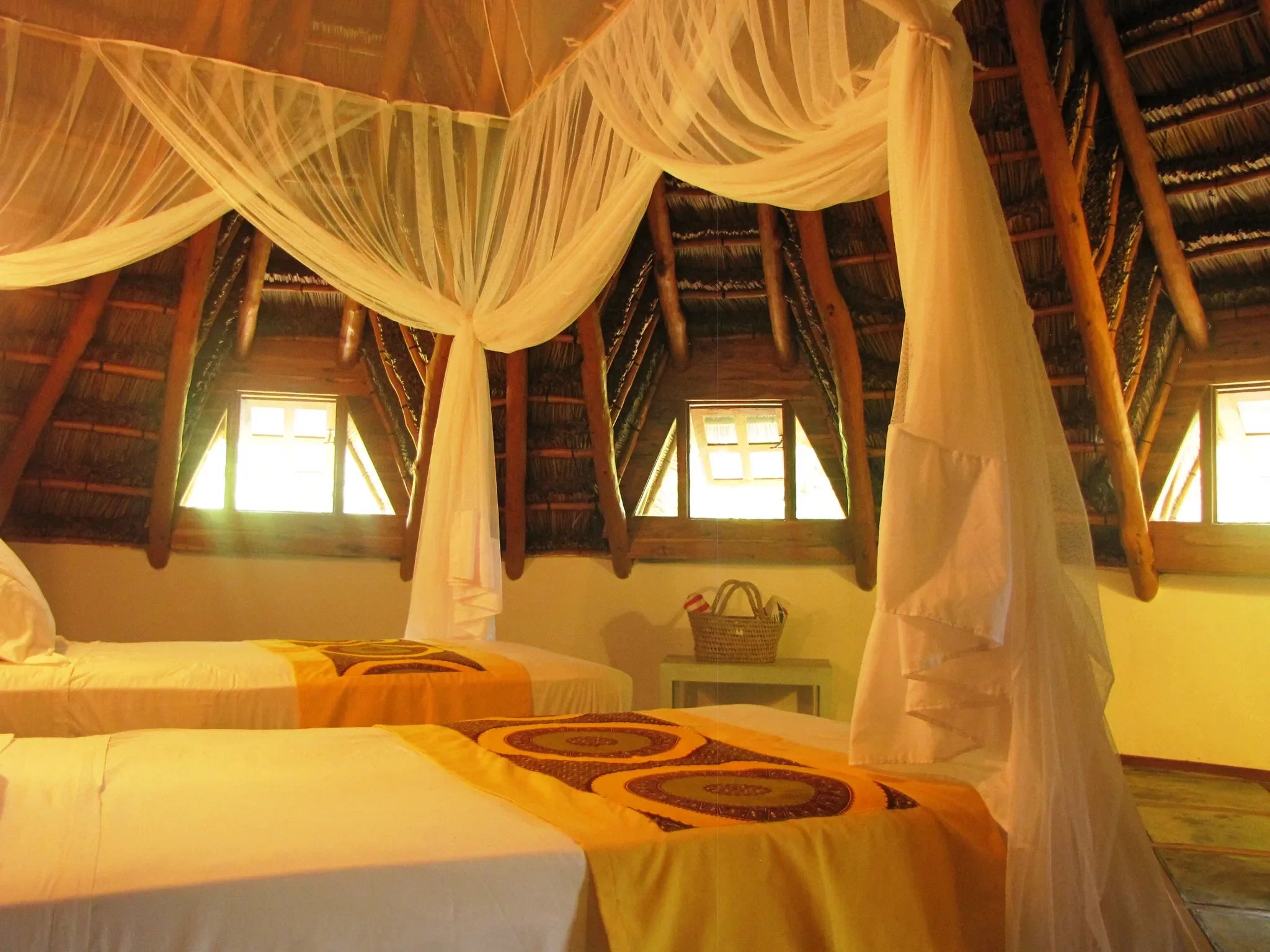 Room gallery image 4.