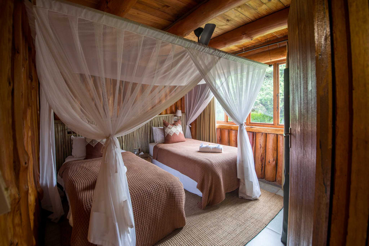 rhino-river-lodge