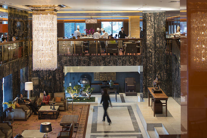 Clipper Lounge